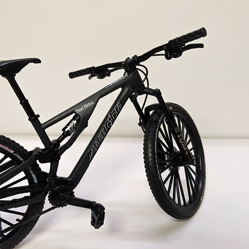 Novo modelo 1:8 mini liga de b - Mountain Biking Gifts avaliação e preço